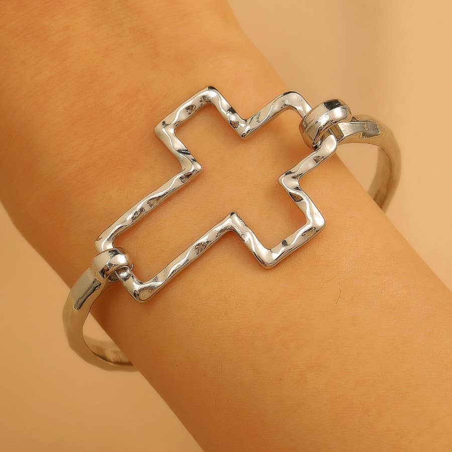 OPEN CROSS BANGLE