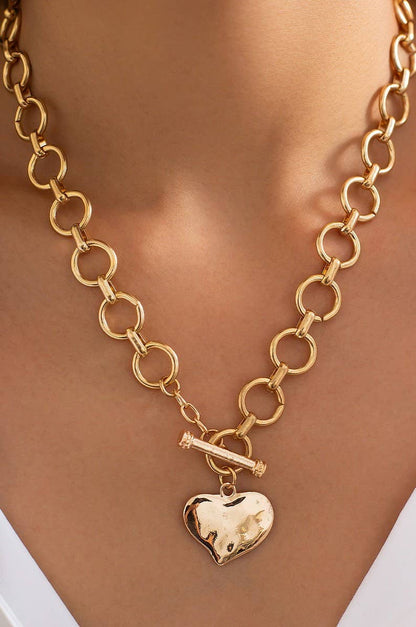 HAMMERED HEART NECKLACE