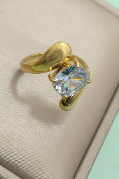 TARNISH FREE RHINESTONE RING