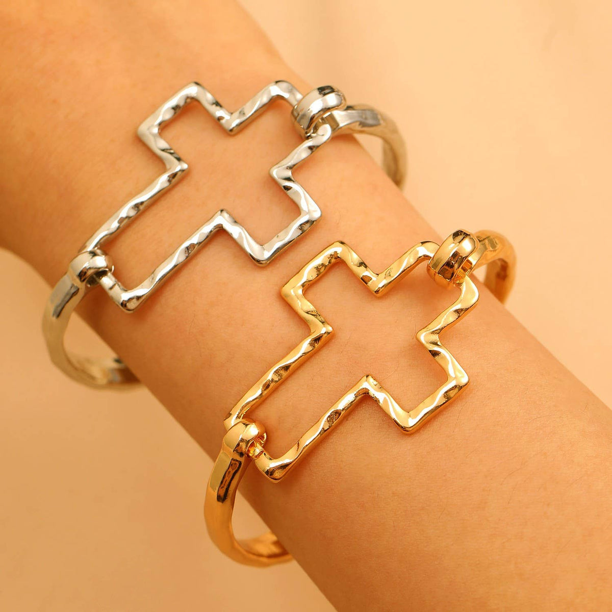 OPEN CROSS BANGLE