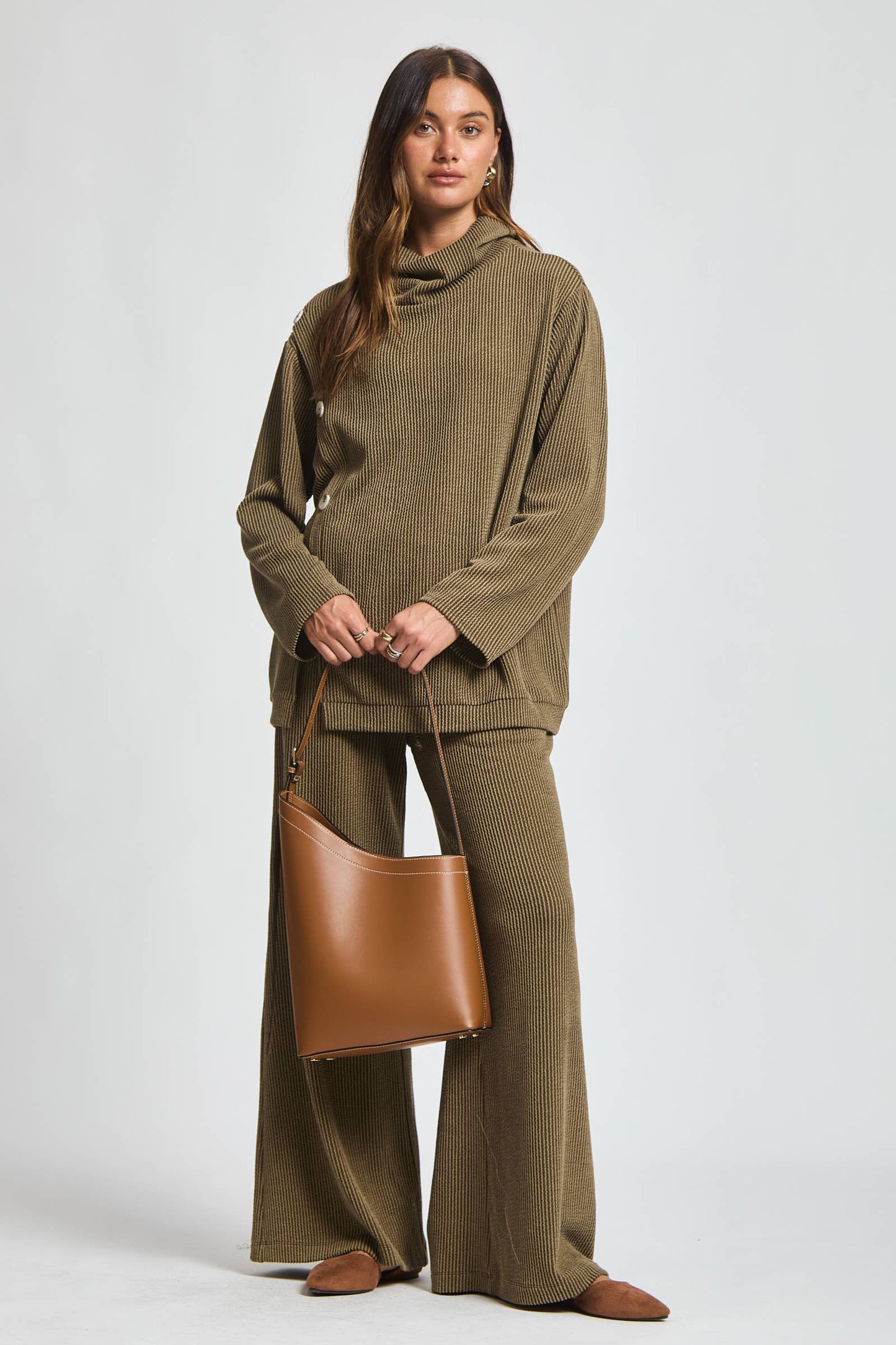 2-Piece Cowl Neck Ribbed Travel Set