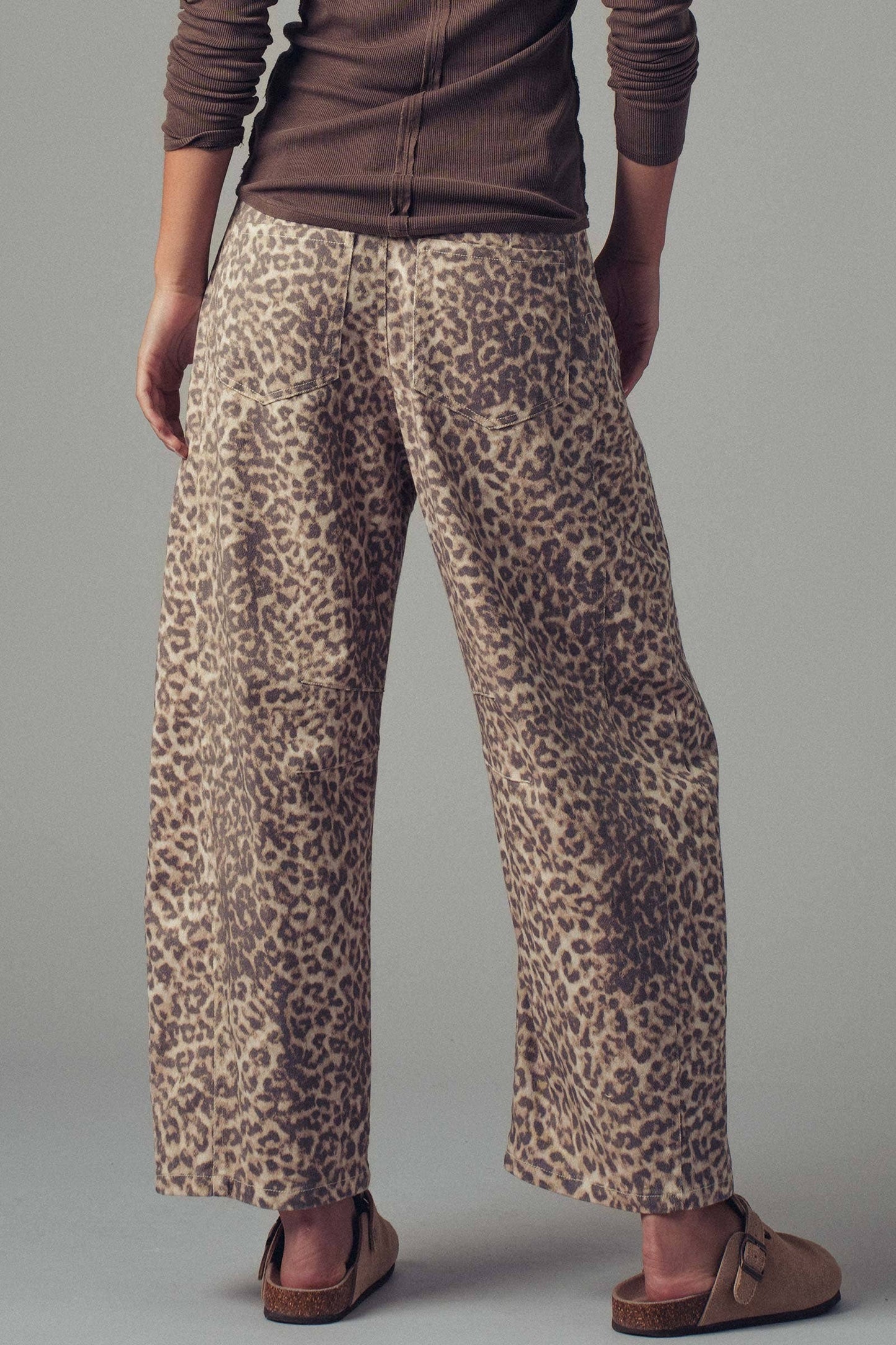 Leopard Print Stitch Detail Barrel Jeans